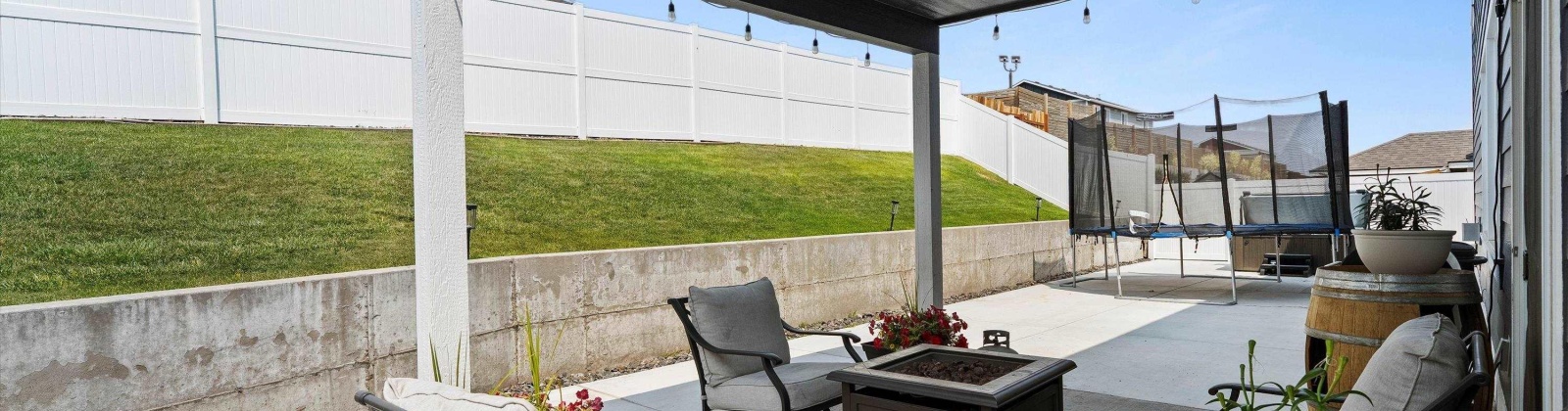 Edison Street, Connell, Washington 99326, 5 Bedrooms Bedrooms, ,3 BathroomsBathrooms,Site Built-owned Lot,For Sale,Edison Street,285326