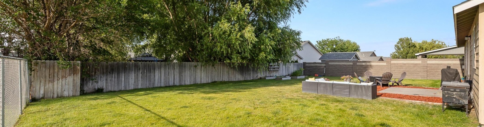 40th Ave, Kennewick, Washington 99337, 3 Bedrooms Bedrooms, ,2 BathroomsBathrooms,Site Built-owned Lot,For Sale,40th Ave,285327
