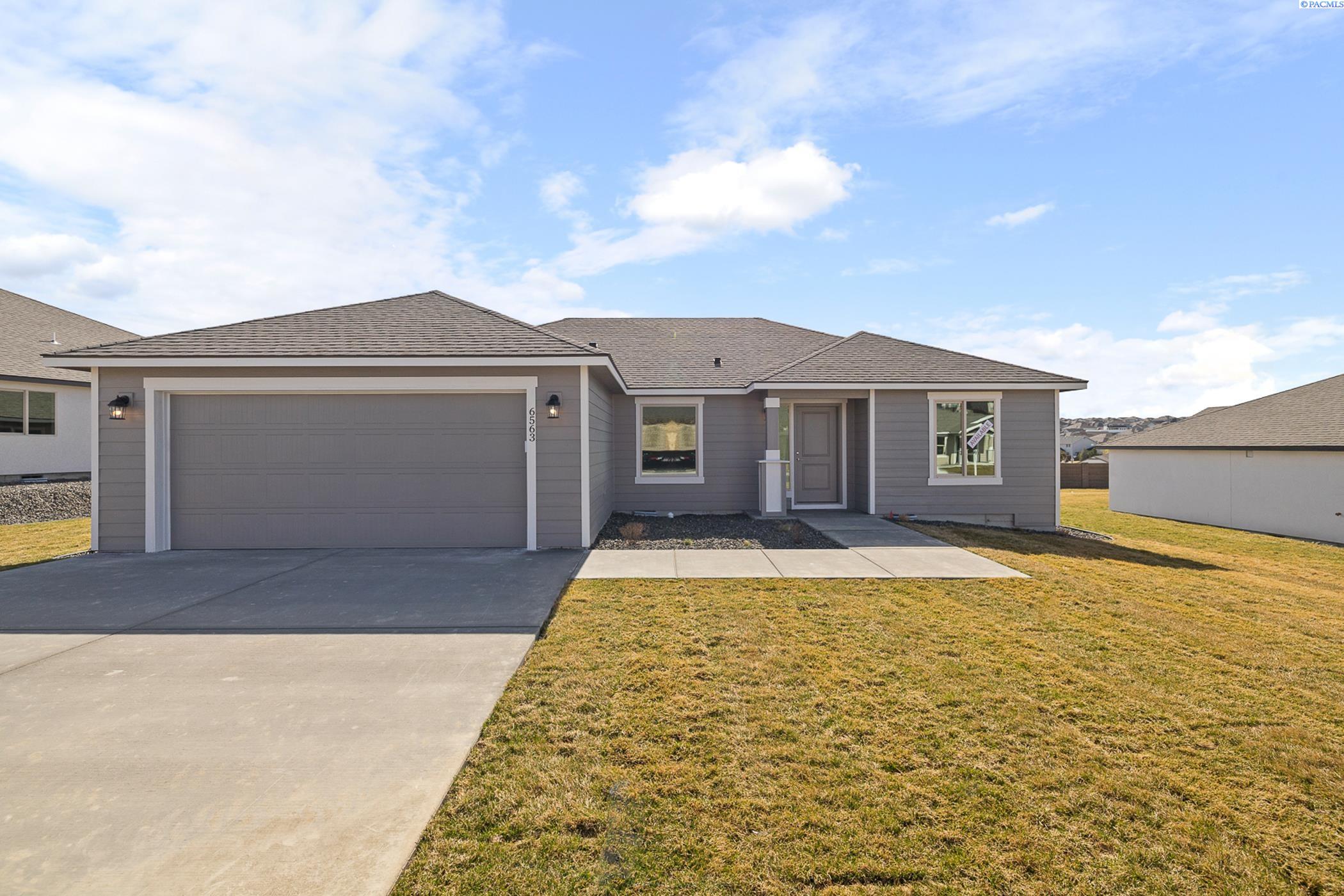 30th Pl, Kennewick, Washington 99338, 3 Bedrooms Bedrooms, 0 ,2 BathroomsBathrooms,Houses,For Sale,30th Pl,0,285330