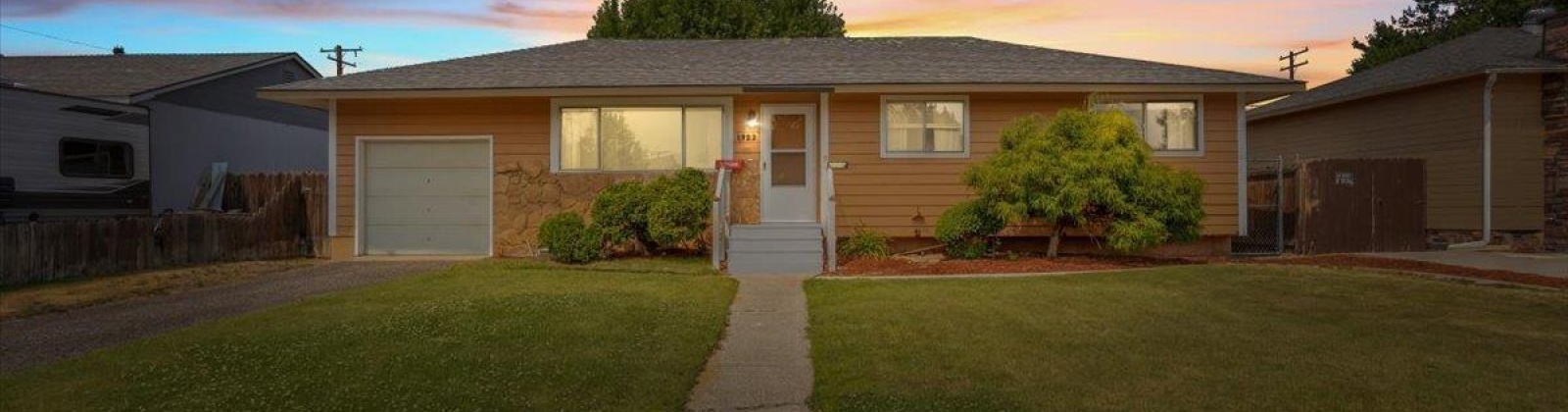 Hood Avenue, Richland, Washington 99354, 3 Bedrooms Bedrooms, ,1 BathroomBathrooms,For Sale,Hood Avenue,285367