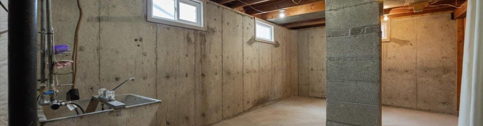 Hood Avenue, Richland, Washington 99354, 3 Bedrooms Bedrooms, ,1 BathroomBathrooms,For Sale,Hood Avenue,285367