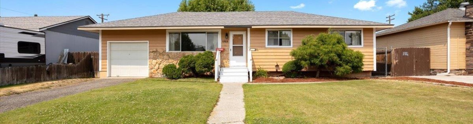 Hood Avenue, Richland, Washington 99354, 3 Bedrooms Bedrooms, ,1 BathroomBathrooms,For Sale,Hood Avenue,285367