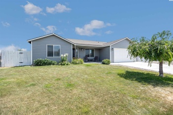Jackson Ln, Pasco, Washington 99301, 3 Bedrooms Bedrooms, ,2 BathroomsBathrooms,Site Built-owned Lot,For Sale,Jackson Ln,285364