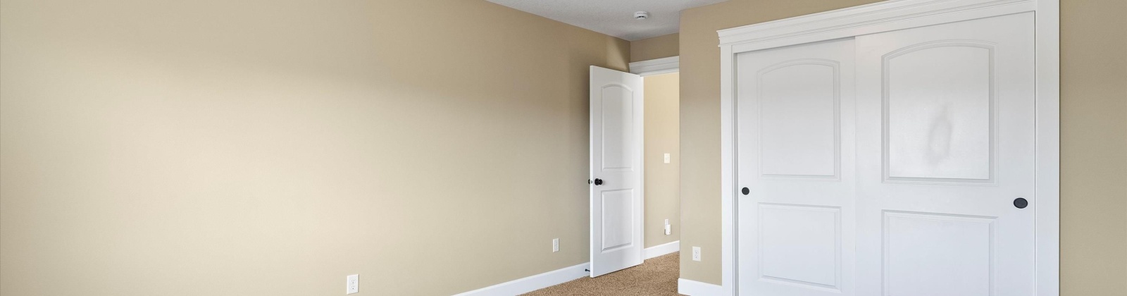 18th Ave, Kennewick, Washington 99338, 3 Bedrooms Bedrooms, ,3 BathroomsBathrooms,Site Built-owned Lot,For Sale,18th Ave,285352