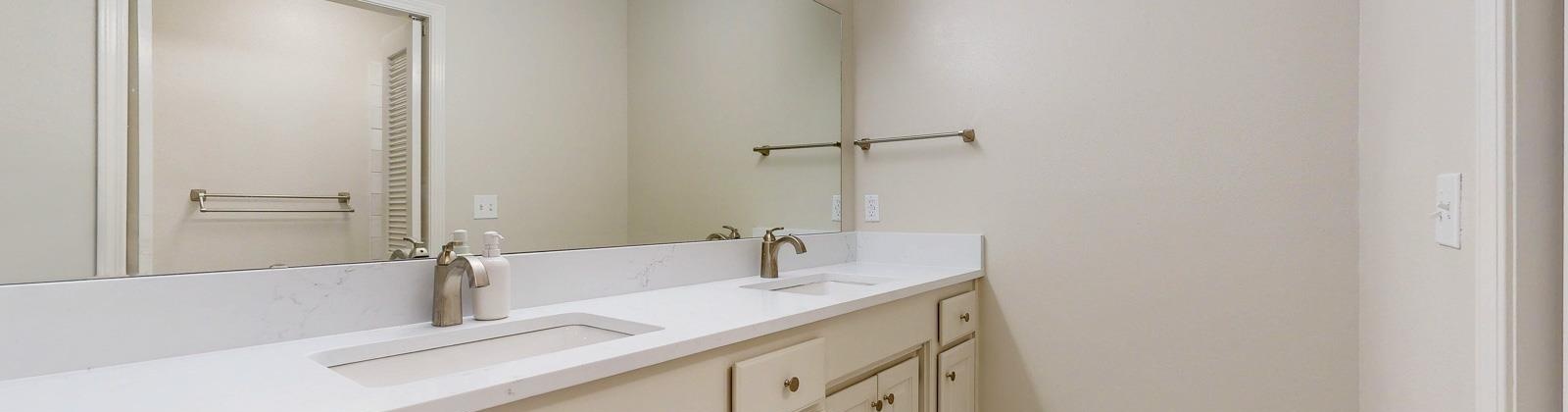 Hogan Court, Richland, Washington 99352, 2 Bedrooms Bedrooms, ,2 BathroomsBathrooms,Condo,For Sale,Hogan Court,285348