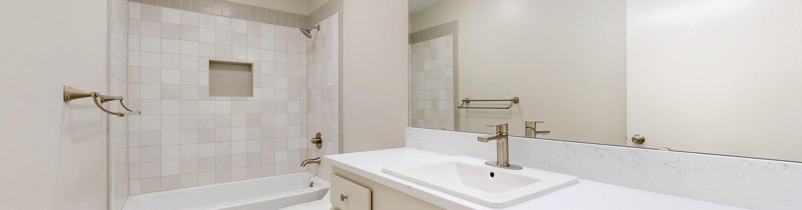 Hogan Court, Richland, Washington 99352, 2 Bedrooms Bedrooms, ,2 BathroomsBathrooms,Condo,For Sale,Hogan Court,285348