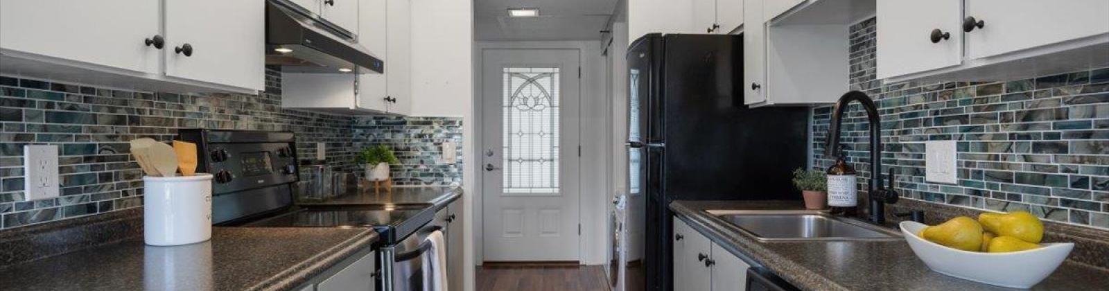 Canal Drive 7-D, Kennewick, Washington 99336, 1 Bedroom Bedrooms, ,1 BathroomBathrooms,Condos/townhomes,For Sale,Canal Drive 7-D,285343