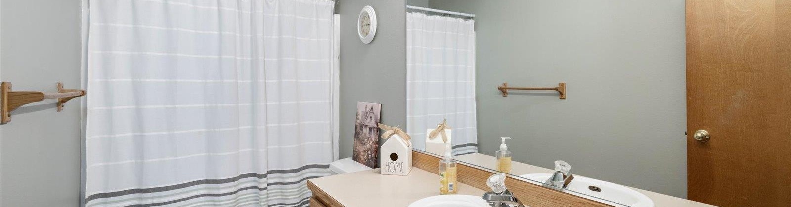 22nd Avenue, Kennewick, Washington 99337, 3 Bedrooms Bedrooms, ,2 BathroomsBathrooms,For Sale,22nd Avenue,284794