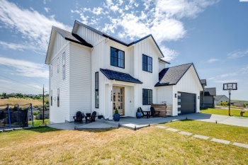 Panorama Drive, Pullman, Washington 99163, 4 Bedrooms Bedrooms, ,4 BathroomsBathrooms,For Sale,Panorama Drive,285344