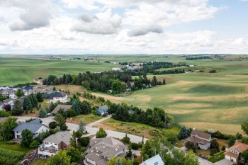 Wadleigh Drive, Pullman, Washington 99163-2049, ,Houses,For Sale,Wadleigh Drive,285370