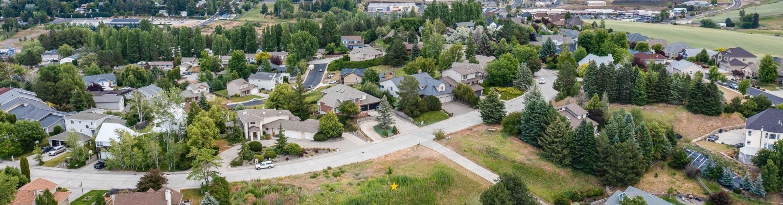 Wadleigh Drive, Pullman, Washington 99163-2049, ,Houses,For Sale,Wadleigh Drive,285370