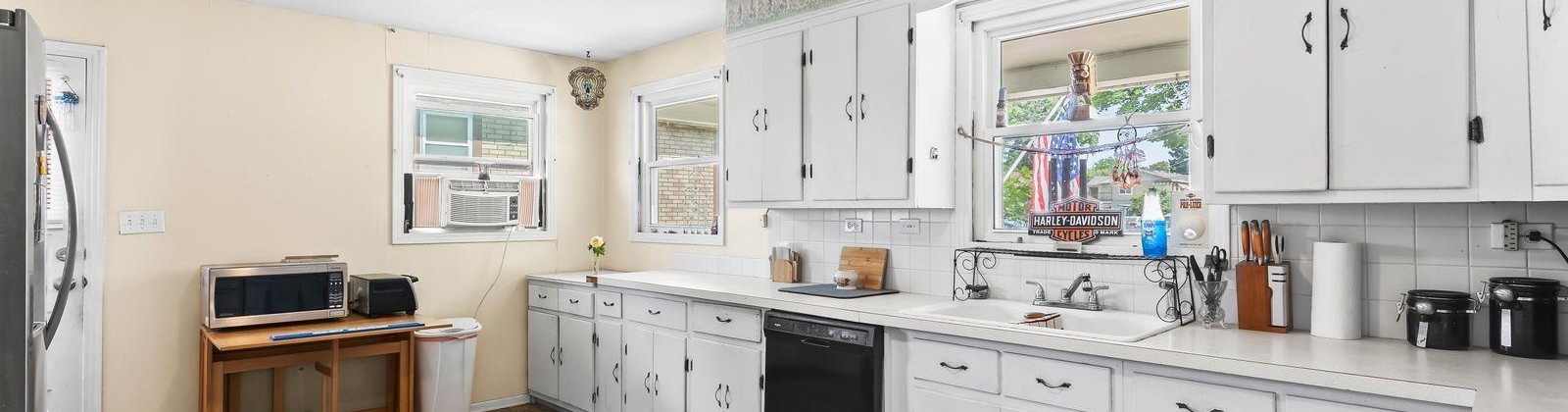 Jefferson Ave, Yakima, Washington 98902, 3 Bedrooms Bedrooms, ,1 BathroomBathrooms,For Sale,Jefferson Ave,285371