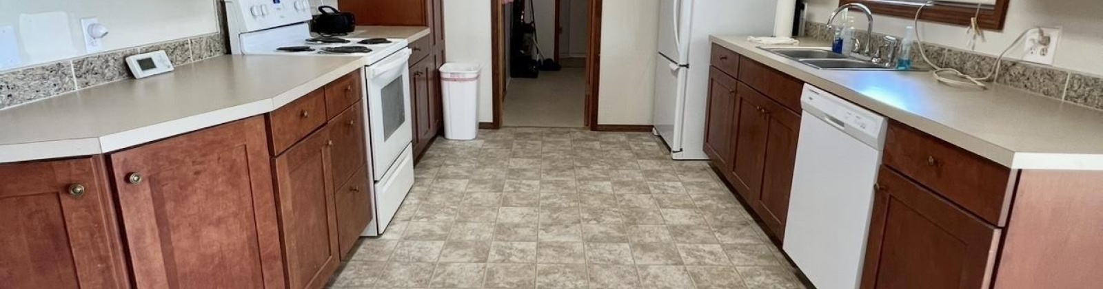 Terry St., Sunnyside, Washington 98944, 3 Bedrooms Bedrooms, 0 ,2 BathroomsBathrooms,Houses,For Sale,Terry St.,0,280880