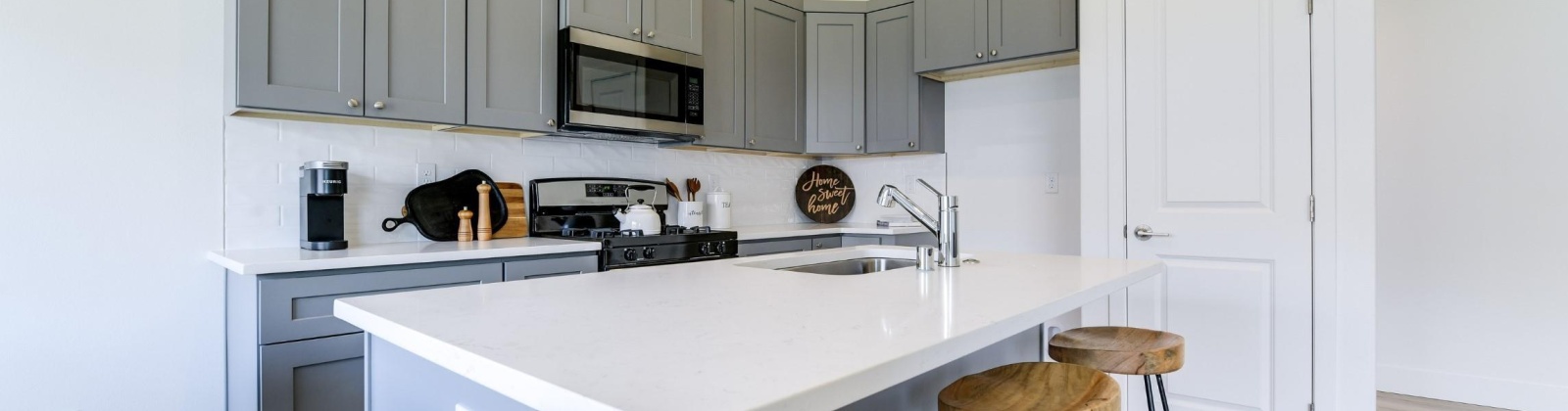 Roosevelt St, Kennewick, Washington 99338, 3 Bedrooms Bedrooms, ,2 BathroomsBathrooms,For Sale,Roosevelt St,285373