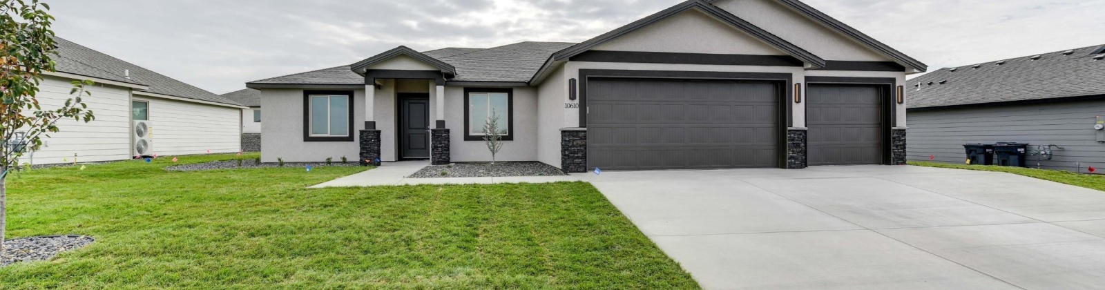 Roosevelt St, Kennewick, Washington 99338, 4 Bedrooms Bedrooms, ,2 BathroomsBathrooms,For Sale,Roosevelt St,285372
