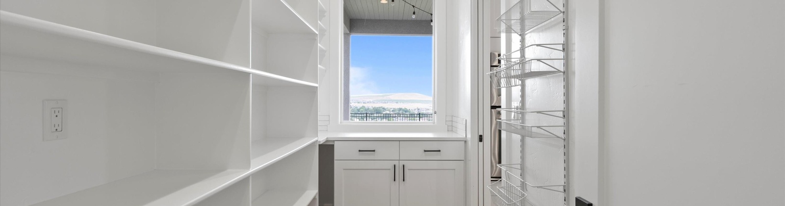 Legacy Ln, Richland, Washington 99352, 5 Bedrooms Bedrooms, ,4 BathroomsBathrooms,For Sale,Legacy Ln,285385