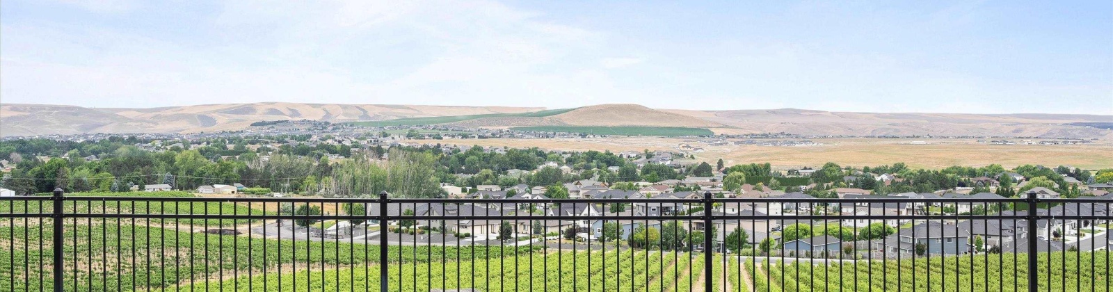 Legacy Ln, Richland, Washington 99352, 5 Bedrooms Bedrooms, ,4 BathroomsBathrooms,For Sale,Legacy Ln,285385