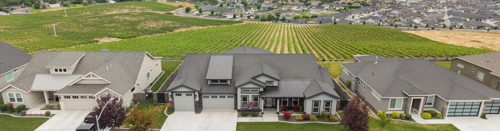 Legacy Ln, Richland, Washington 99352, 5 Bedrooms Bedrooms, ,4 BathroomsBathrooms,For Sale,Legacy Ln,285385