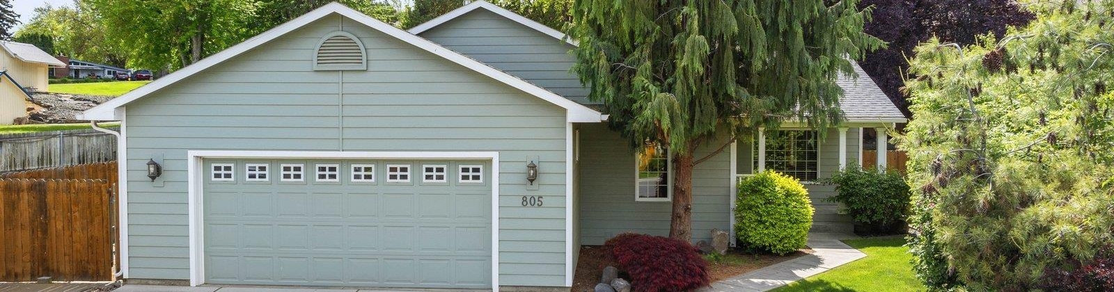 18th Court, Kennewick, Washington 99337, 3 Bedrooms Bedrooms, ,2 BathroomsBathrooms,For Sale,18th Court,283741