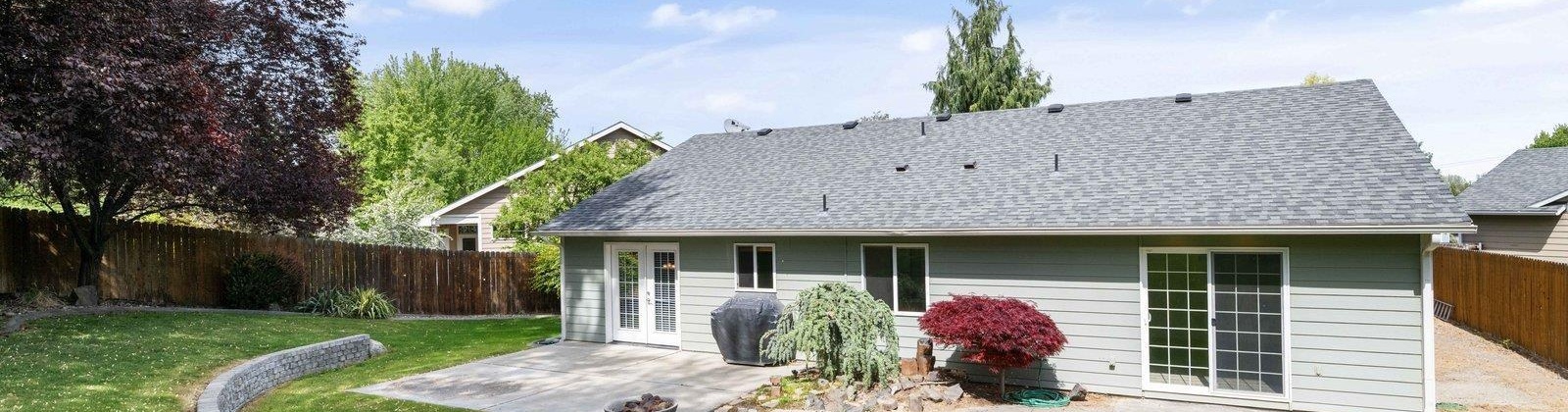 18th Court, Kennewick, Washington 99337, 3 Bedrooms Bedrooms, ,2 BathroomsBathrooms,For Sale,18th Court,283741
