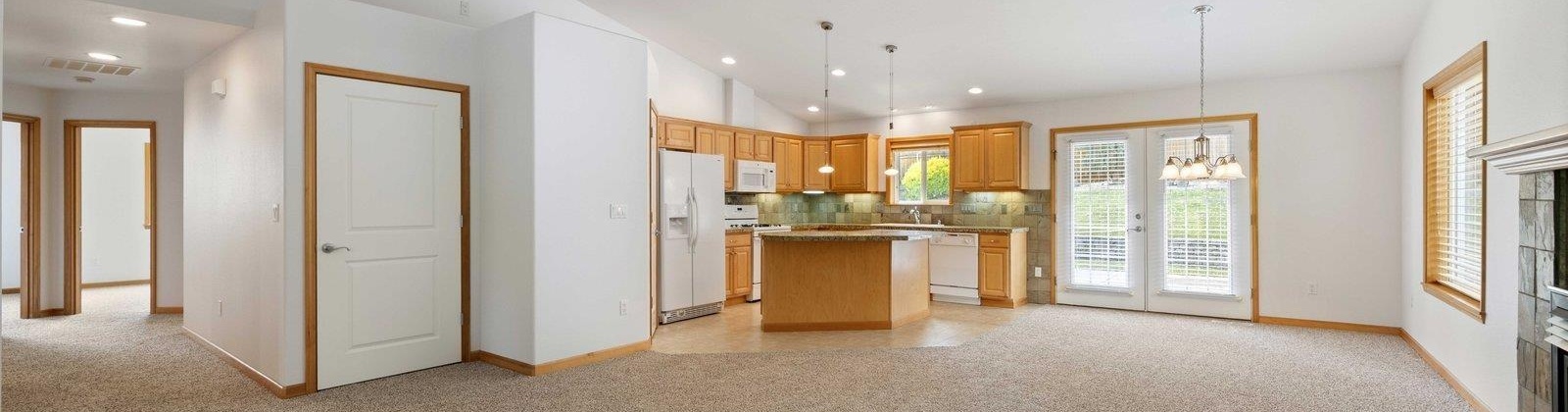 18th Court, Kennewick, Washington 99337, 3 Bedrooms Bedrooms, ,2 BathroomsBathrooms,For Sale,18th Court,283741