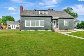 Harris Ave., Richland, Washington 99354, 4 Bedrooms Bedrooms, ,2 BathroomsBathrooms,For Sale,Harris Ave.,285389