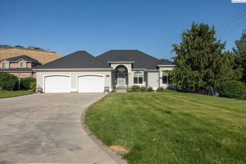 Lapierre Canyon Dr, Kennewick, Washington 99338-7307, 3 Bedrooms Bedrooms, ,2 BathroomsBathrooms,For Sale,Lapierre Canyon Dr,284775