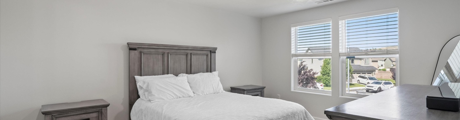 Dawes, Kennewick, Washington 99338, 3 Bedrooms Bedrooms, ,3 BathroomsBathrooms,For Sale,Dawes,285393