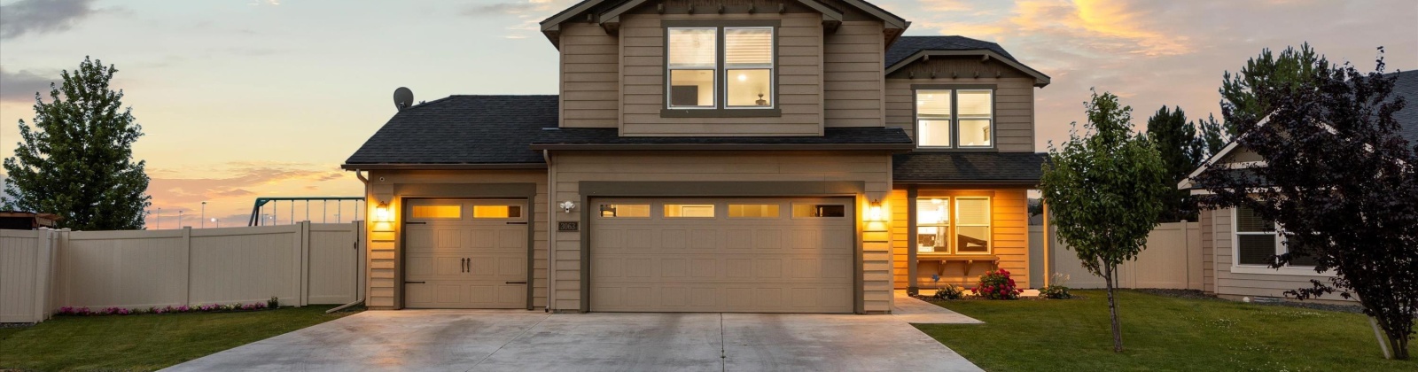 Dawes, Kennewick, Washington 99338, 3 Bedrooms Bedrooms, ,3 BathroomsBathrooms,For Sale,Dawes,285393