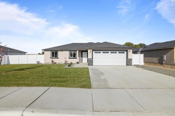 Luli ST, Grandview, Washington 98930, 3 Bedrooms Bedrooms, ,2 BathroomsBathrooms,For Sale,Luli ST,285404