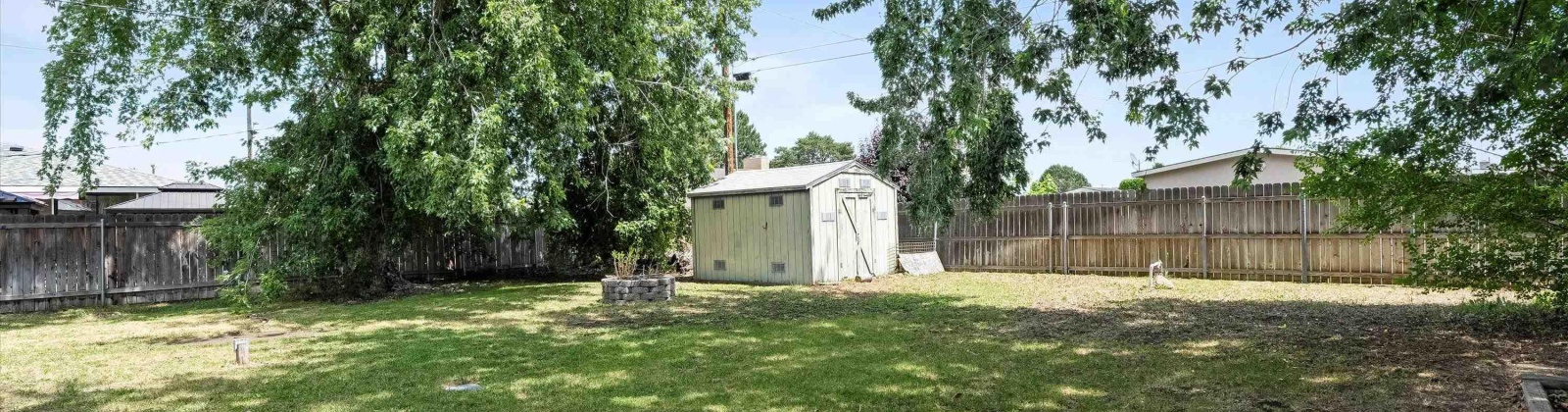 Irby, Kennewick, Washington 99336, 3 Bedrooms Bedrooms, ,2 BathroomsBathrooms,For Sale,Irby,285401