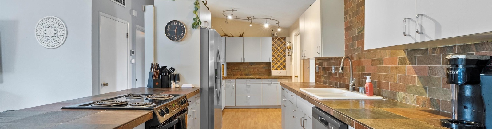 Irby, Kennewick, Washington 99336, 3 Bedrooms Bedrooms, ,2 BathroomsBathrooms,For Sale,Irby,285401