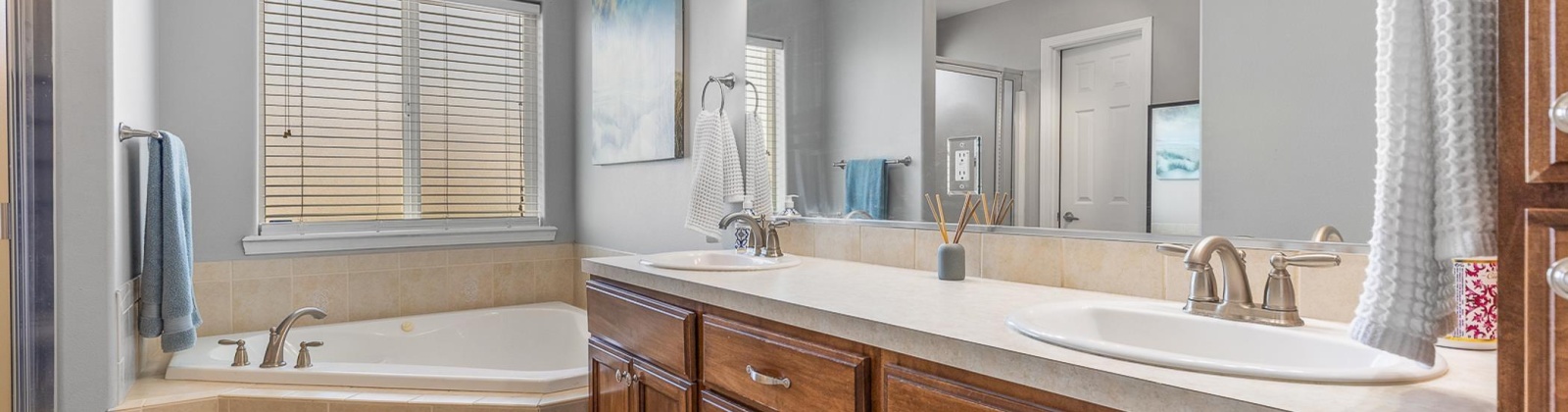 Belfair St, Kennewick, Washington 99336, 3 Bedrooms Bedrooms, ,2 BathroomsBathrooms,For Sale,Belfair St,285407