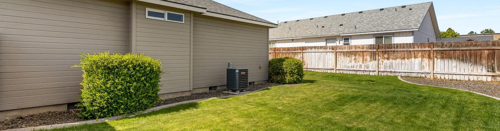 Belfair St, Kennewick, Washington 99336, 3 Bedrooms Bedrooms, ,2 BathroomsBathrooms,For Sale,Belfair St,285407