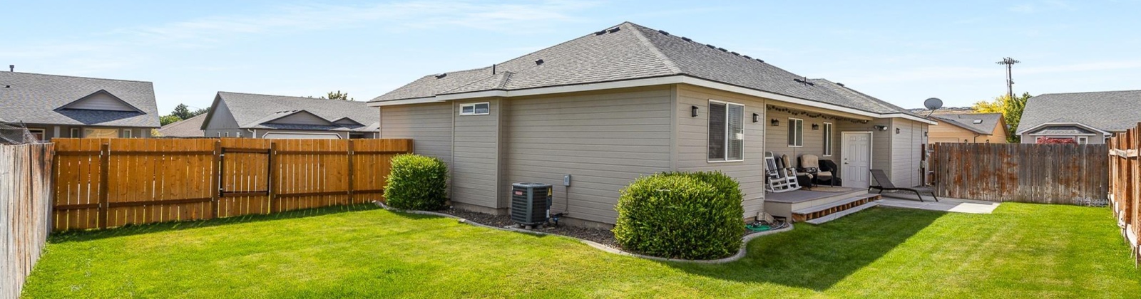 Belfair St, Kennewick, Washington 99336, 3 Bedrooms Bedrooms, ,2 BathroomsBathrooms,For Sale,Belfair St,285407