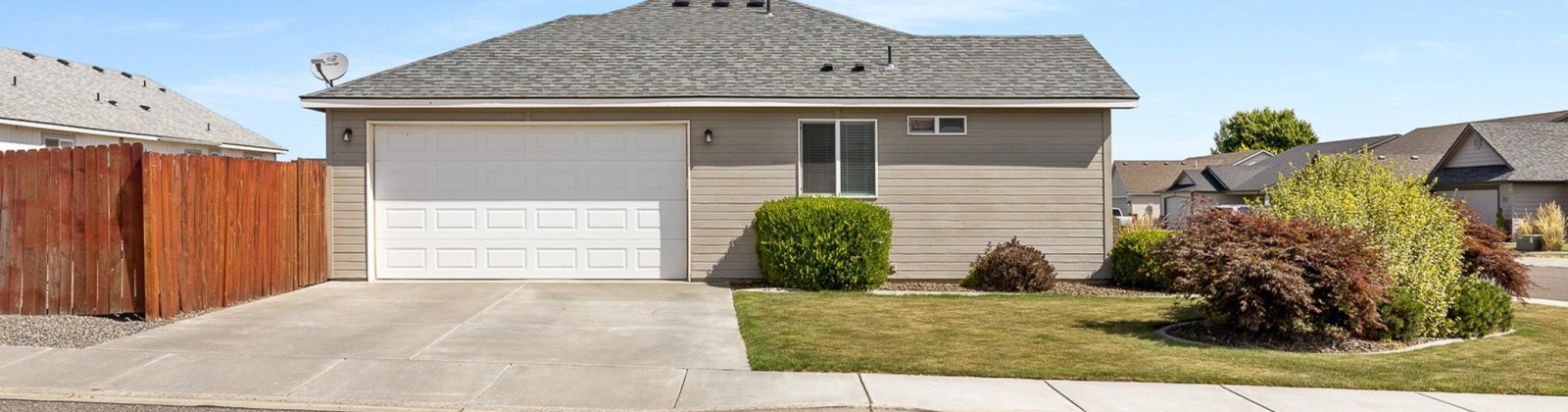 Belfair St, Kennewick, Washington 99336, 3 Bedrooms Bedrooms, ,2 BathroomsBathrooms,For Sale,Belfair St,285407