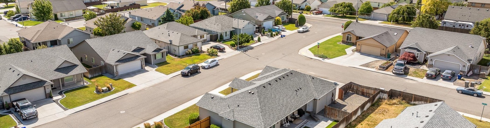 Belfair St, Kennewick, Washington 99336, 3 Bedrooms Bedrooms, ,2 BathroomsBathrooms,For Sale,Belfair St,285407