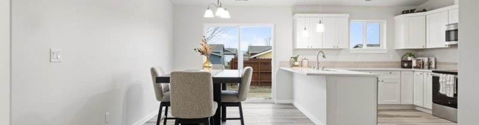 Luli St, Grandview, Washington 98930, 3 Bedrooms Bedrooms, ,2 BathroomsBathrooms,For Sale,Luli St,285405