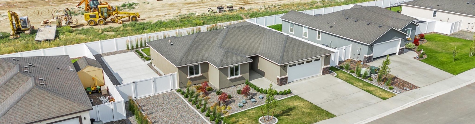 Luli ST, Grandview, Washington 98930, 4 Bedrooms Bedrooms, ,2 BathroomsBathrooms,For Sale,Luli ST,285408