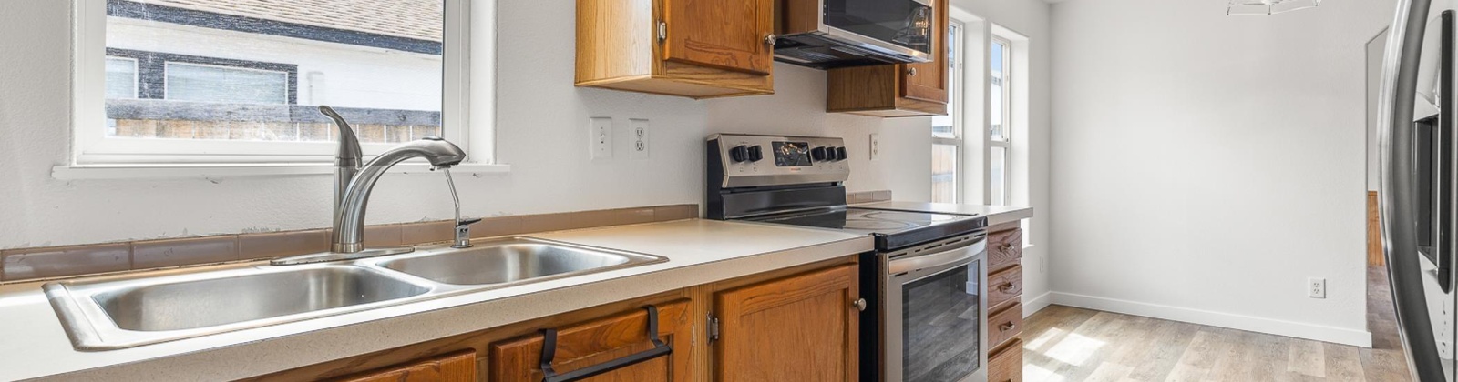 Potter, Richland, Washington 99354, 4 Bedrooms Bedrooms, ,2 BathroomsBathrooms,For Sale,Potter,285410