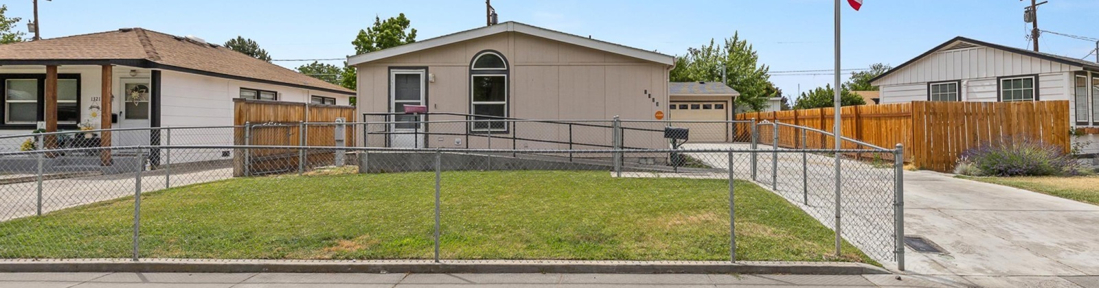 Potter, Richland, Washington 99354, 4 Bedrooms Bedrooms, ,2 BathroomsBathrooms,For Sale,Potter,285410