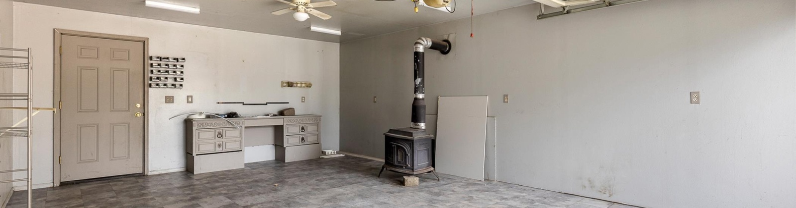 Potter, Richland, Washington 99354, 4 Bedrooms Bedrooms, ,2 BathroomsBathrooms,For Sale,Potter,285410