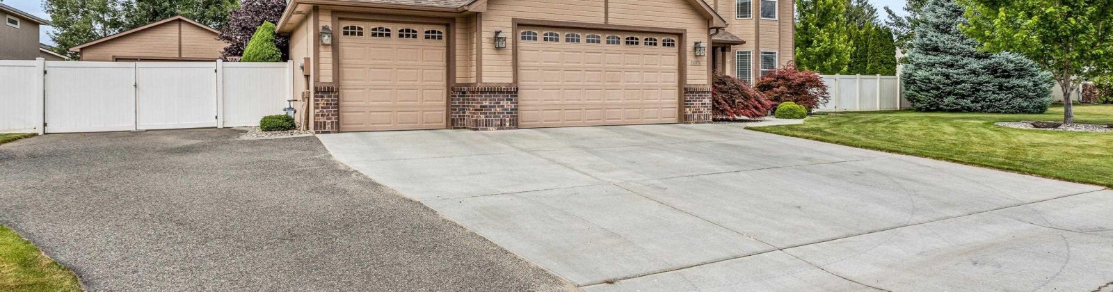 Thynewood Lp, West Richland, Washington 99353, 4 Bedrooms Bedrooms, ,3 BathroomsBathrooms,For Sale,Thynewood Lp,285412