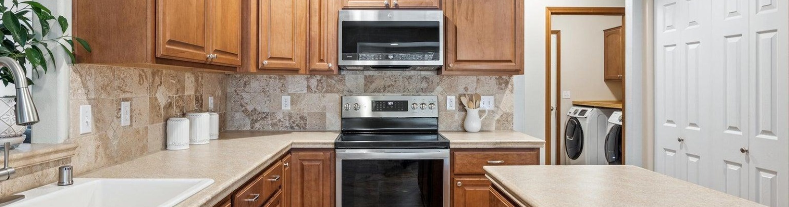 Thynewood Lp, West Richland, Washington 99353, 4 Bedrooms Bedrooms, ,3 BathroomsBathrooms,For Sale,Thynewood Lp,285412