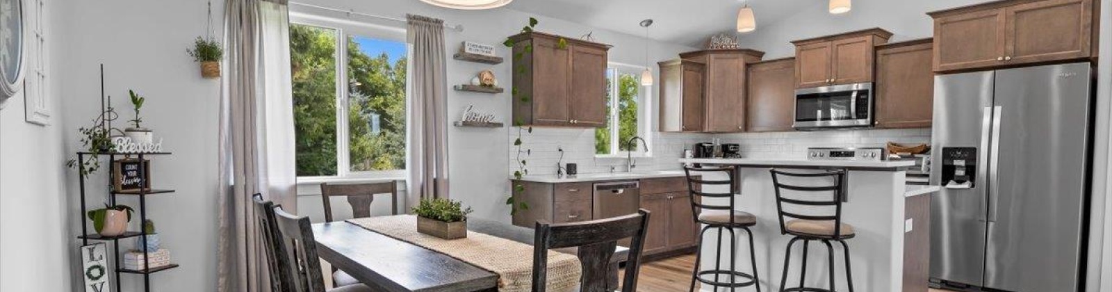Beers rd, Prosser, Washington 99350, 3 Bedrooms Bedrooms, ,2 BathroomsBathrooms,For Sale,Beers rd,285414