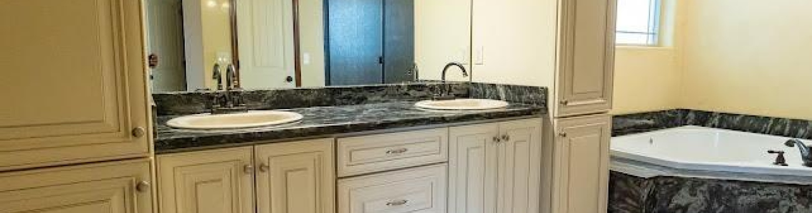 Aimee Dr, Richland, Washington 99352, 4 Bedrooms Bedrooms, 0 ,3 BathroomsBathrooms,Houses,For Sale,Aimee Dr,0,285419