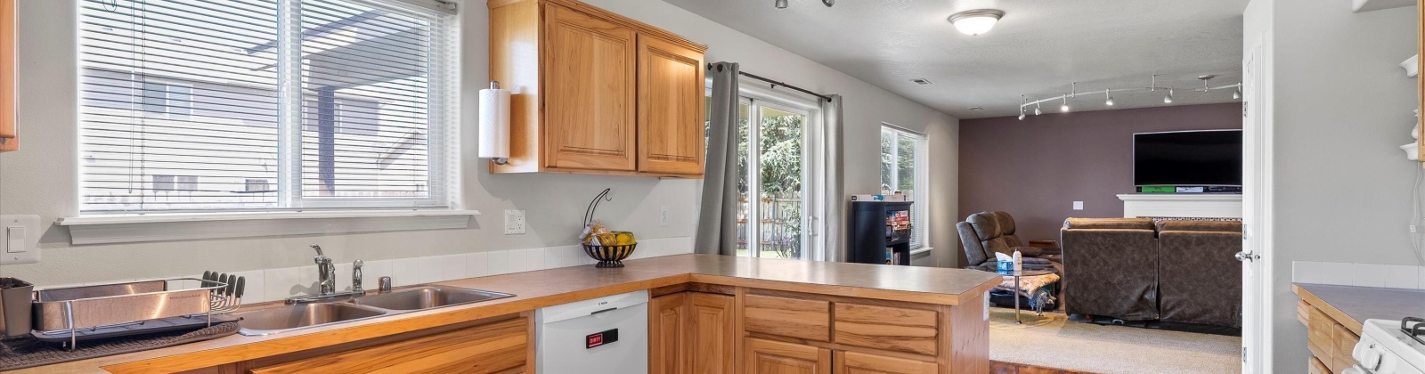 Chelan Ct, Pasco, Washington 99301, 4 Bedrooms Bedrooms, ,3 BathroomsBathrooms,For Sale,Chelan Ct,285420