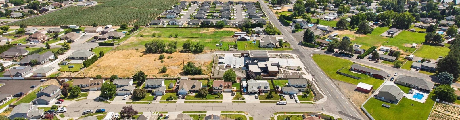 Chelan Ct, Pasco, Washington 99301, 4 Bedrooms Bedrooms, ,3 BathroomsBathrooms,For Sale,Chelan Ct,285420