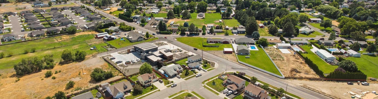 Chelan Ct, Pasco, Washington 99301, 4 Bedrooms Bedrooms, ,3 BathroomsBathrooms,For Sale,Chelan Ct,285420