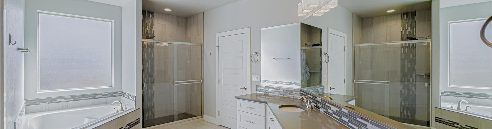 Thebes St, West Richland, Washington 99353, 5 Bedrooms Bedrooms, ,3 BathroomsBathrooms,For Sale,Thebes St,285428